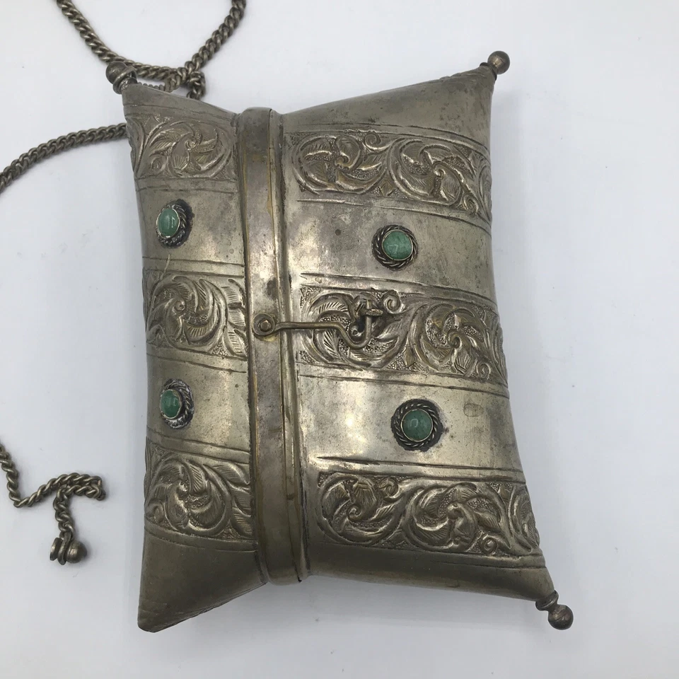 Посеребренный металлический кошелек наволочка клатч с кабушонами. Цепь 32 дюйма - Изображение 3 из 4