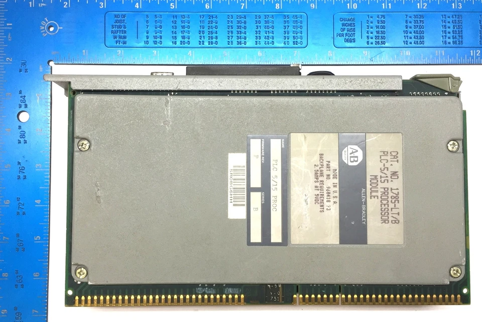 Módulo Procesador Allen-Bradley PLC-5/15 1785-LT/B Revisión Firmware.P/Ser.B USADO Foto 4 de 4