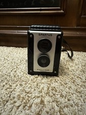Spartus Full Vue Mid-Century Camera With Strap Sold As Is Great For Museum Piece