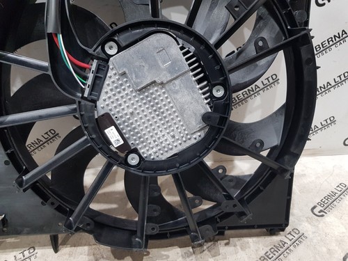 Genuine Land Rover Defender L663 2020-2024 Radiator Engine Cooling Fan & Motor - Picture 10 of 16