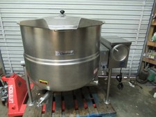 Cleveland KGL-80T Propane Gas Steam Jacketed Tilt Kettle
