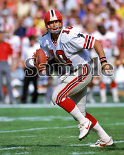 Atlanta Falcons QB Steve Bartkowski Game Action Color 8 X 10 Photo Picture