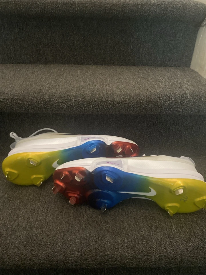 Nike Force Zoom Trout 9 Pro Metal Baseball Cleats White FB2907-106 Men Size 12 - Image 2 of 4