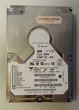 Hard disk IBM  DRVS 09V - 9GB 10000 RPM 3.5" SCSI 68pin - Testato Funzionante