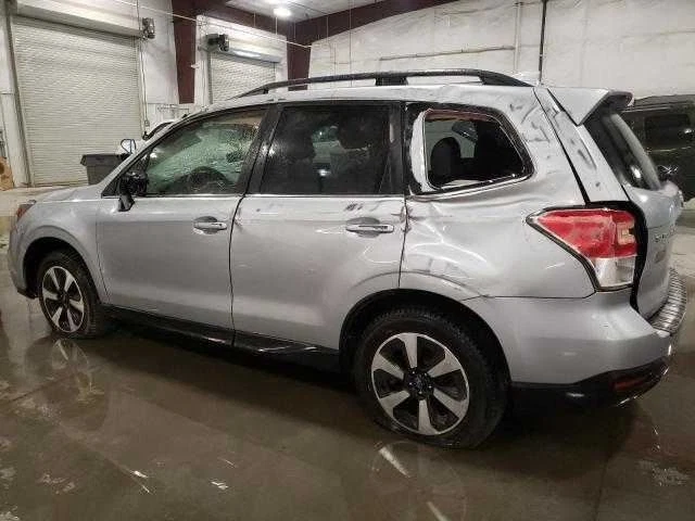Cuello de manguera de radiador Subaru Forester 2017 2018 Foto 4 de 4