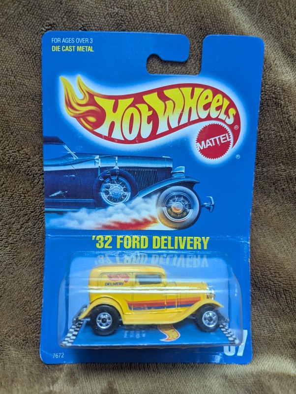 Hot Wheels 1990 COLLECTOR SERIES #67 '32 Ford Delivery SPEED POINTS BLACKWALLS 