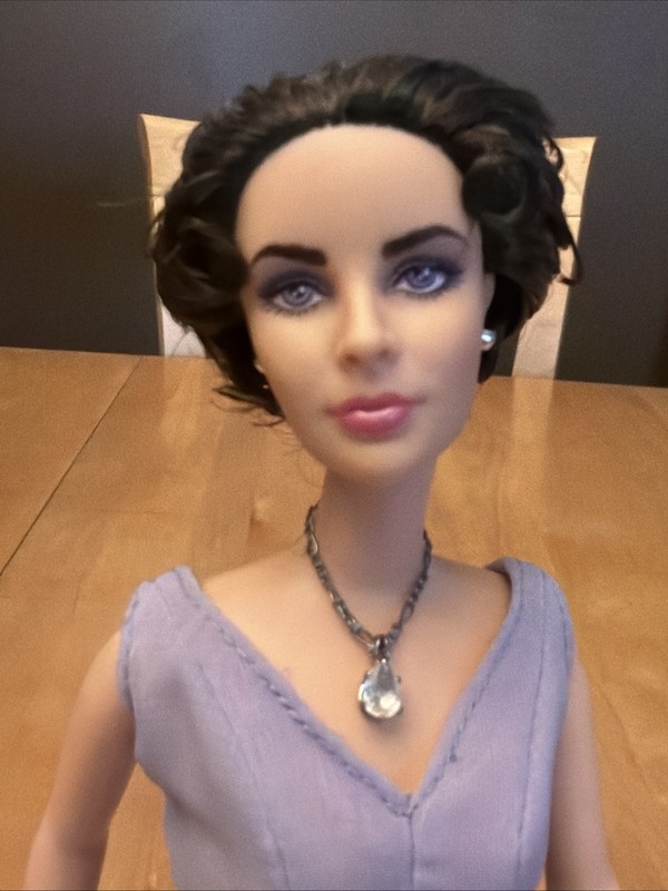 Barbie Mattel Elizabeth Taylor In White Diamonds Lavender Dress Loose Doll 2000