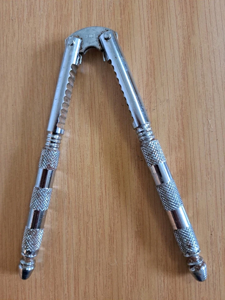 Vintage Heuck HMO Metal Nutcracker Set With Cracker And 3 Picks - Image 2 of 4