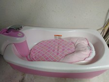 Summer Infant Lil Luxuries Whirlpool Bubbling Spa and Shower Baby Bath Tub Pink