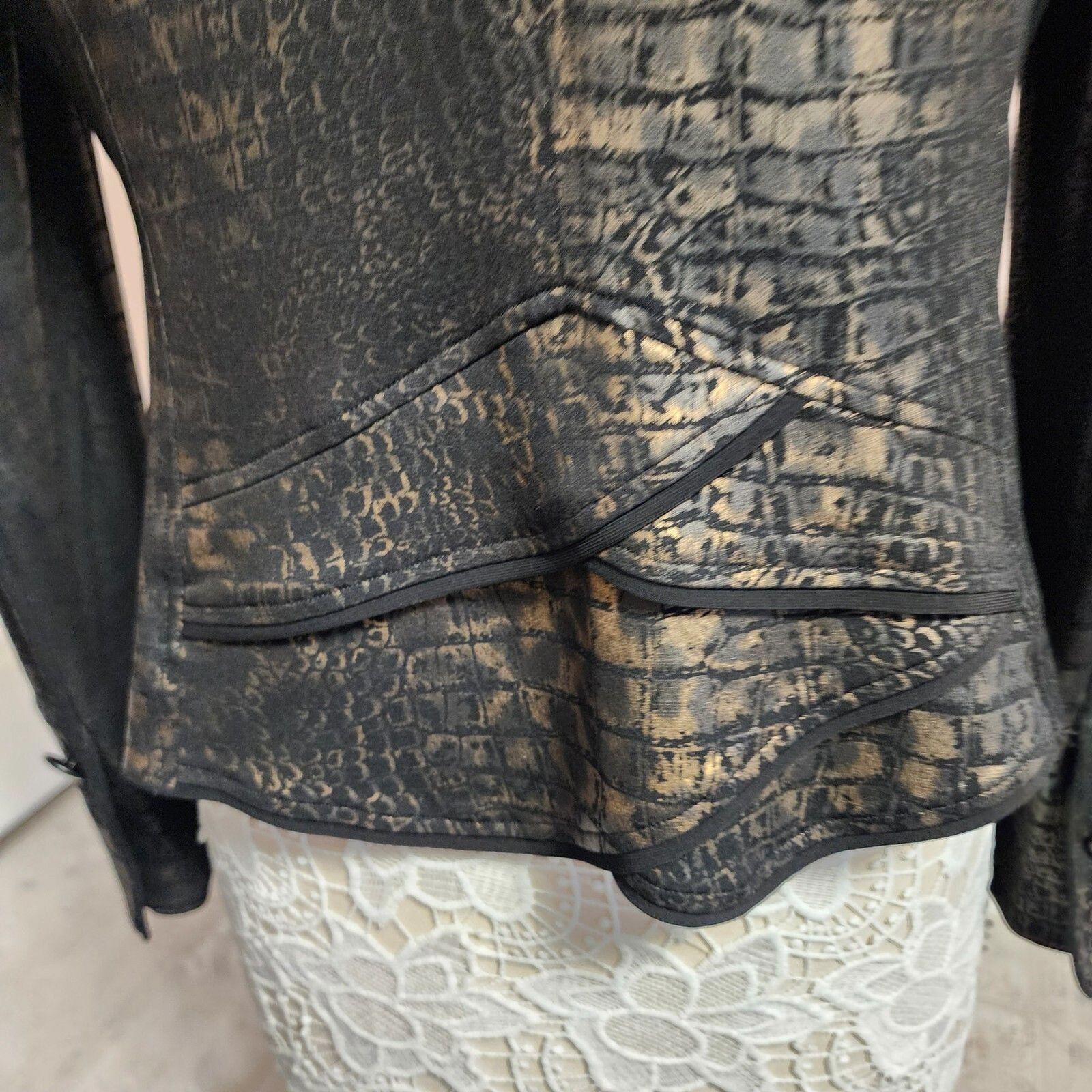 LKNW unique python brown light weight blazer jack… - image 9