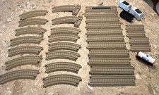 Thomas The Train Tracks Gullane Hit Toy Trackmaster Lot of 34 Pieces