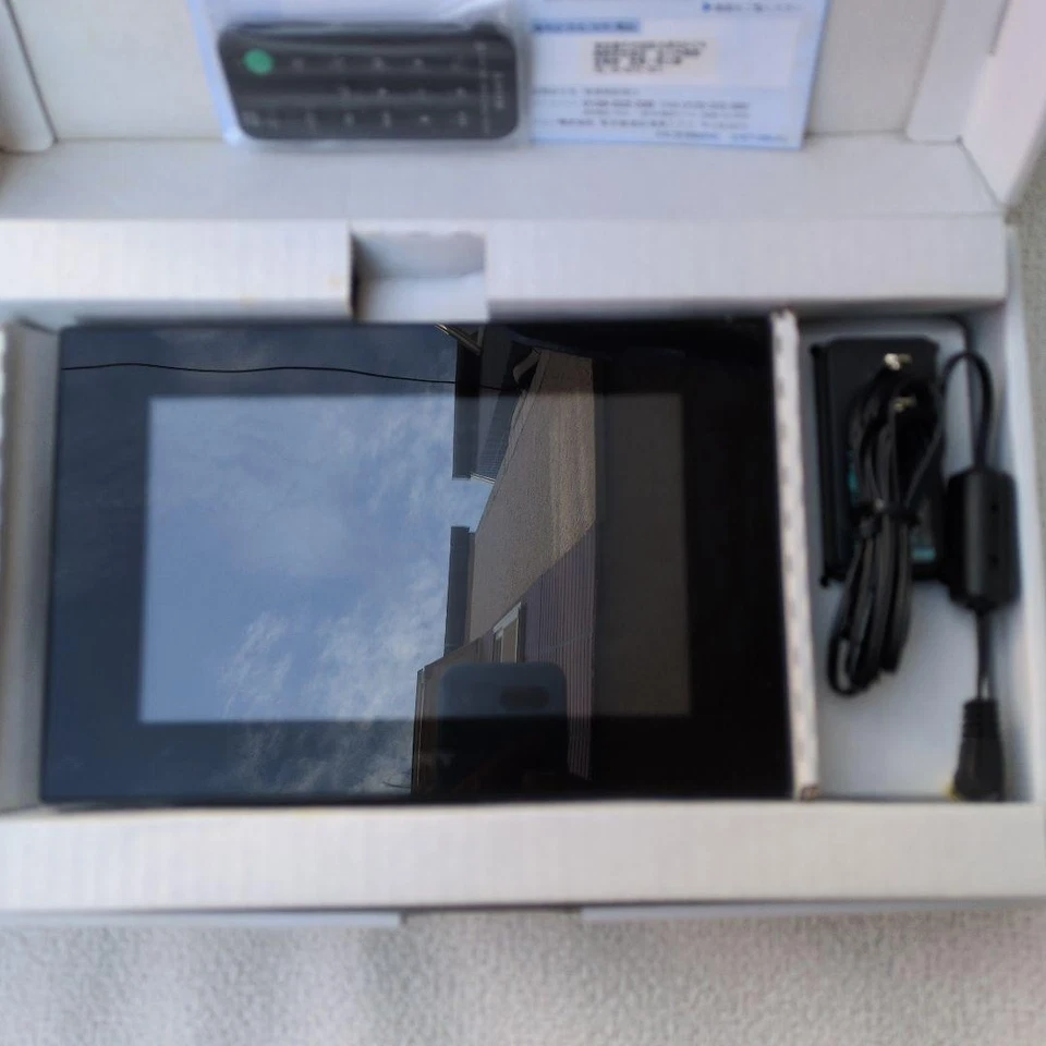 Sony S-Frame 7" Digital Photo Frame DPF Series 500 Photos Remote AC Adapter New - Image 2 of 4