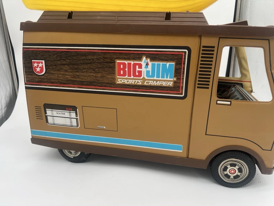 Vintage 1970 Big Jim Sports Camper com Big Yellow Barco Peças/reparo Clássico - Imagem 2 de 4