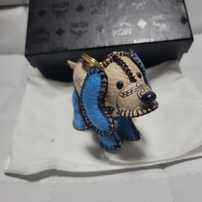 mcm ドッグ キーリング MCM Dog White/Blue Bag Charm Key Ring Keychain w/ Box FedEx