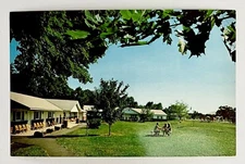 1977 Wolff's Maple Breeze Catskill New York Family Resort VTG Travel Postcard