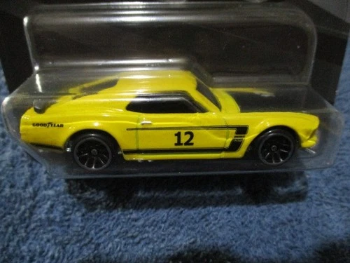 HOT WHEELS 2024 VINTAGE RACING CLUB SET, 1969 FORD MUSTANG BOSS 302. #3/5