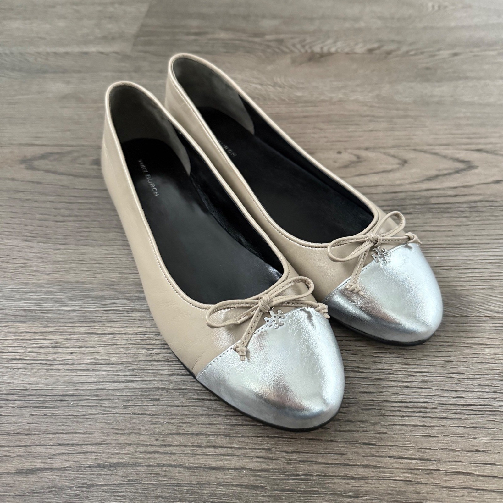 Tory Burch Cap Toe Classic Leather Ballet Flats - Size 8 - Oyster/Silver - NWOB thumbnail 2