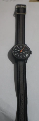 Vintage TIMEX MacGyver Camper Wind Up Mechanical Lady Watch