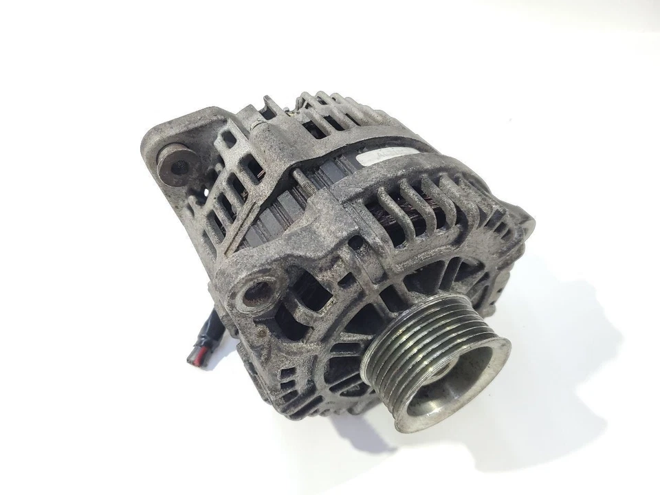 2004 2005 2006 Nissan Titan Crew OEM Alternator 4WD - Image 2 of 4