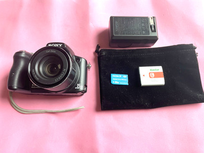 GENUINE Sony Cyber-shot DSC-H50 9.1 MP Digital Camera with 15x Optical Zoom