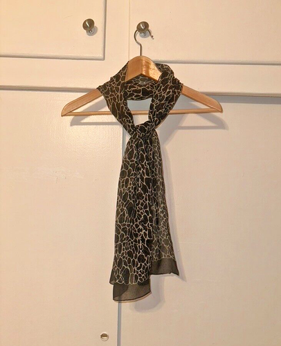 JONES NEW YORK 100% Silk Scarf BLACK AND WHITE ANIMAL PRINT - Picture 2 of 5