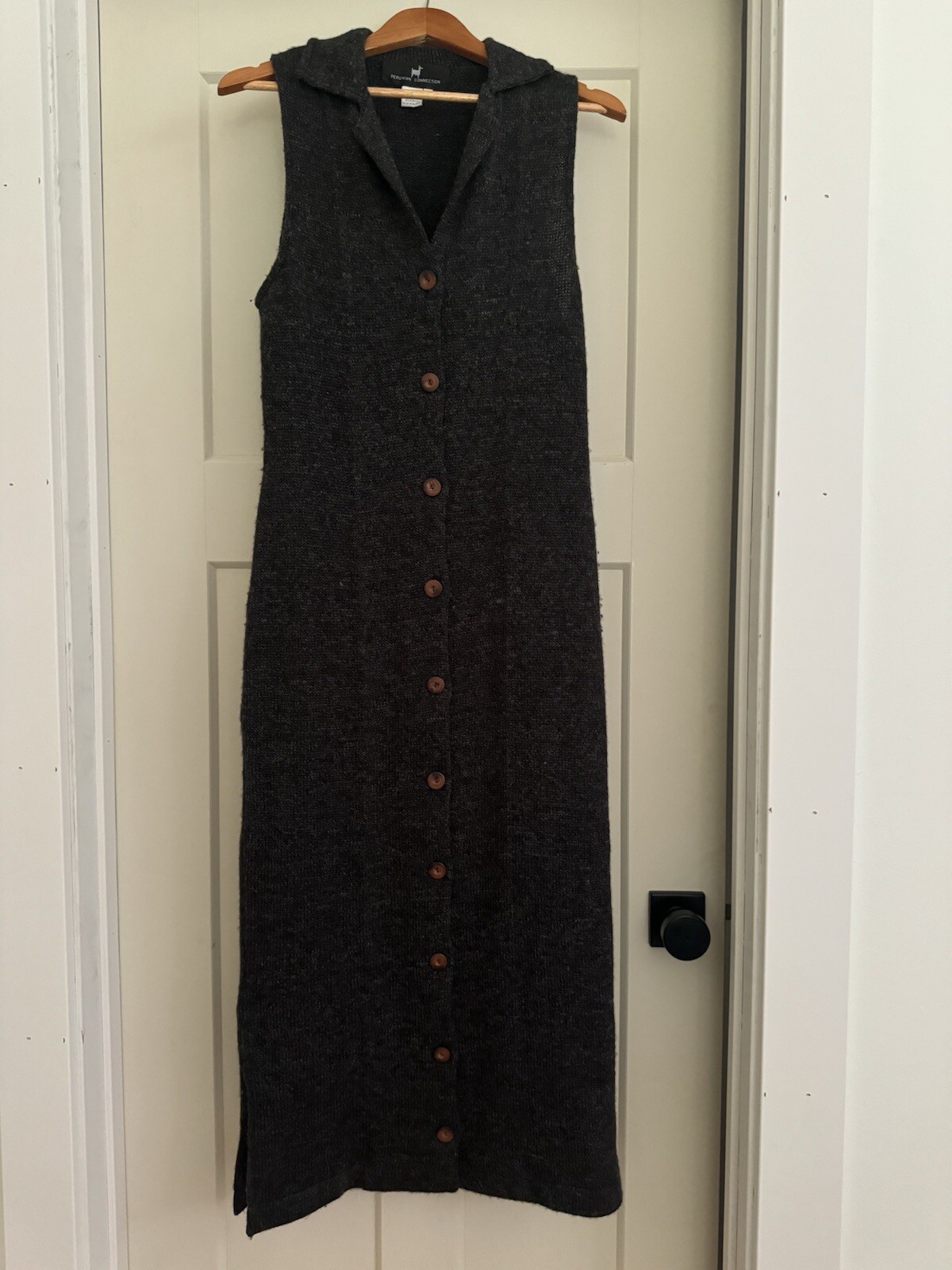 Peruvian Connection Charcoal Gray Wool Sleeveless… - image 1