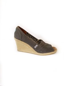 toms ash grey canvas
