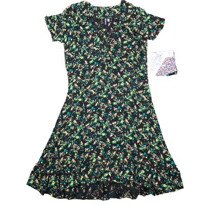 v neck floral skater dress Darling Babe Floral Woven Puff Sleeve Skater Dress