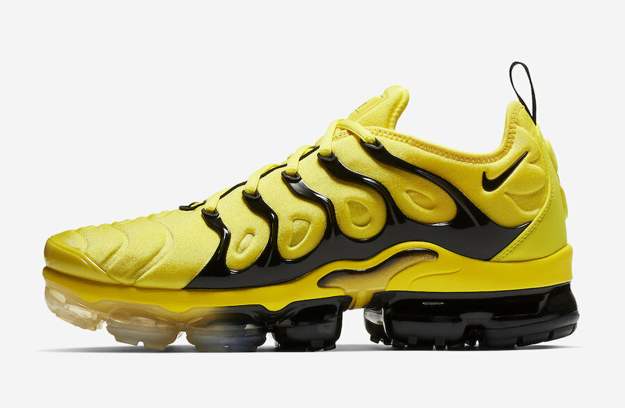 NIKE VAPORMAX PLUS OPTI YELLOW BLACK 