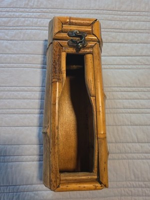 Vintage Bamboo Rattan Wine Bottle Holder Carrier Container with Handle Tiki Bar