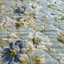 Laura Ashley Twin Quilt Set Reversible Pillow Sham Blue Floral Cotton 67x87