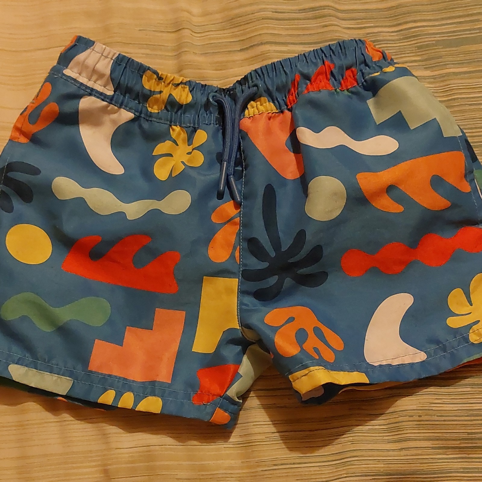 Primark Boys 2-3 Years 6pc Clothing Bundle Marvel Bodysuit Top Shorts Trousers image 10