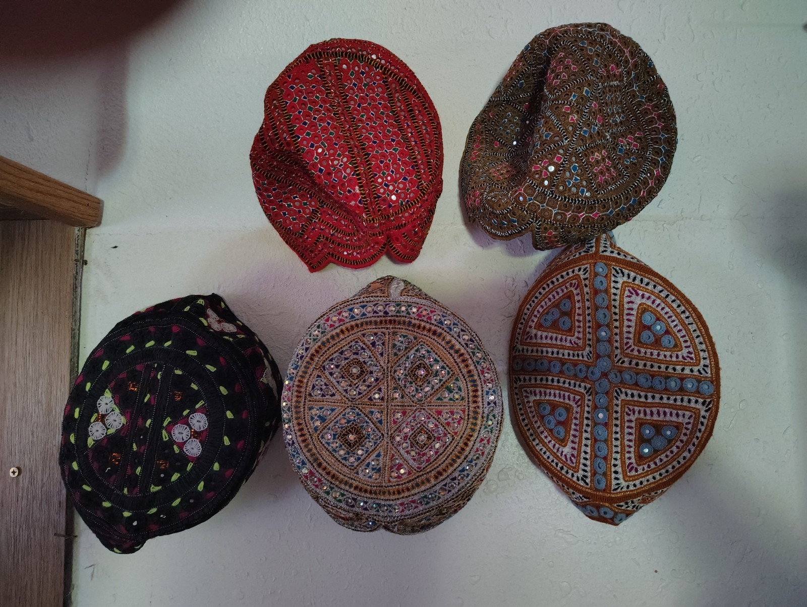Middle Eastern Head Wear - image 6