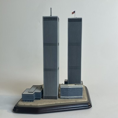 Twin Towers Commemorative World Trade Center 911 NYC Danbury Mint