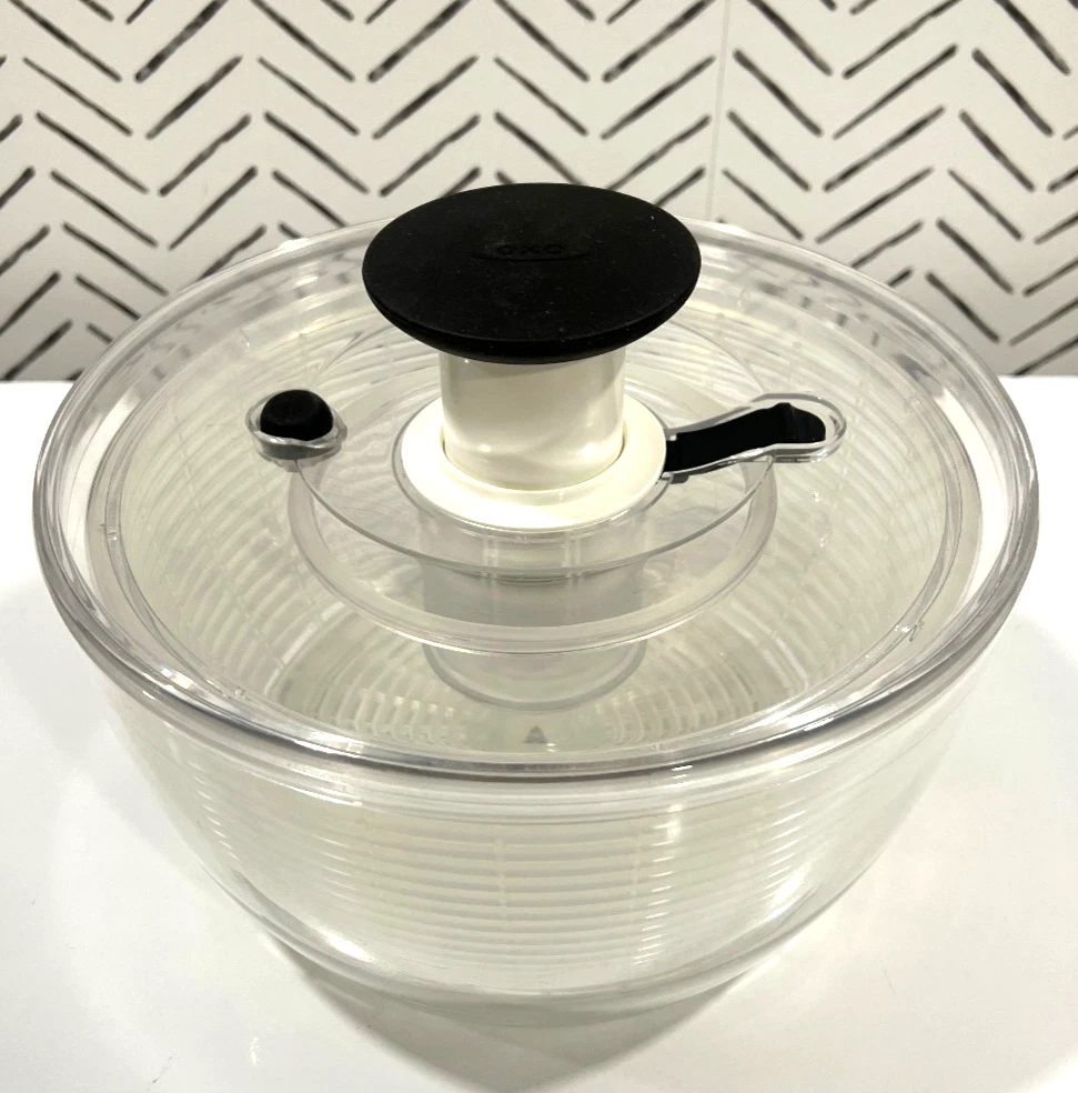 OXO Good Grips salad spinner, one-touch, maximum drying, brake to stop, non-skid
Opens in a new wind