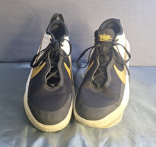 Nike Team Hustle DX-SU21 Black White Gold Kids Size 6Y