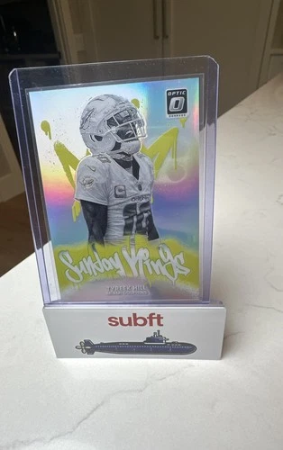 2025 Donruss Optic Tyreek Hill Base (RAW)