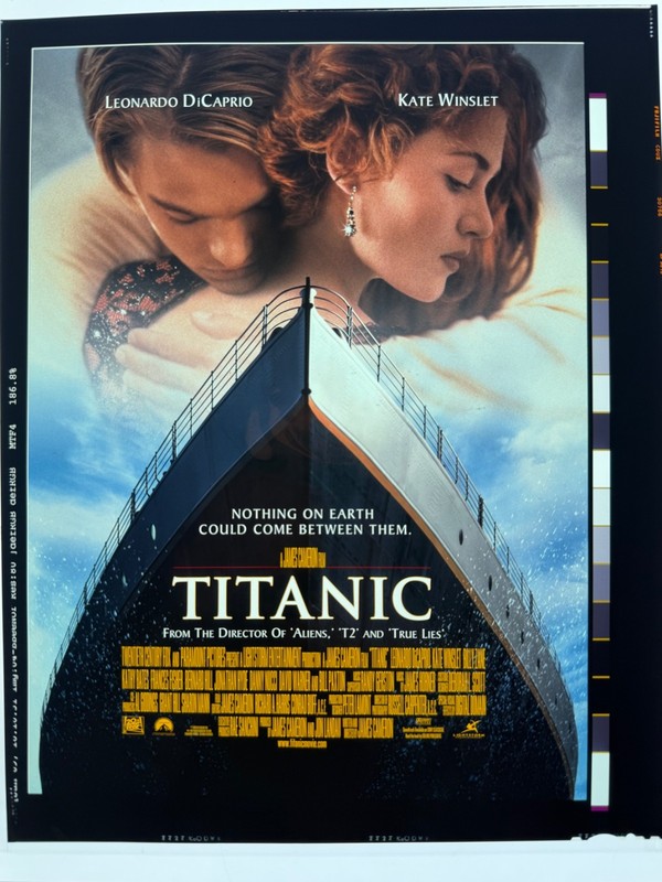 TITANIC LEONARDO DICAPRIO PRESS KIT SLIDES KATE WINSLET JAMES CAMERON