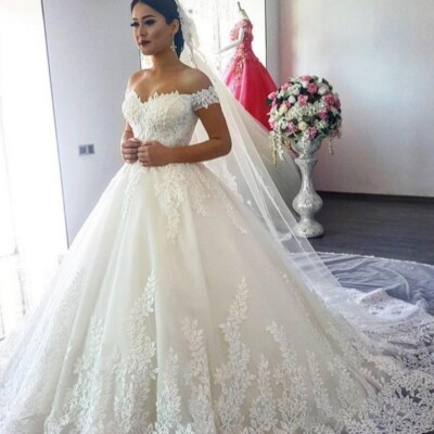 Abito da sposa della sposa una spalla soffice velo vestito abito