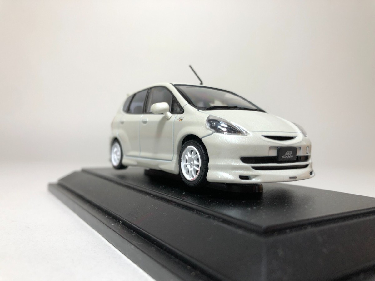 エブロ MUGEN Honda Fit PEARL WHITE 1/43 楽天市場】エブロ 1/43 ホンダ 無限 フィット パールホワイト