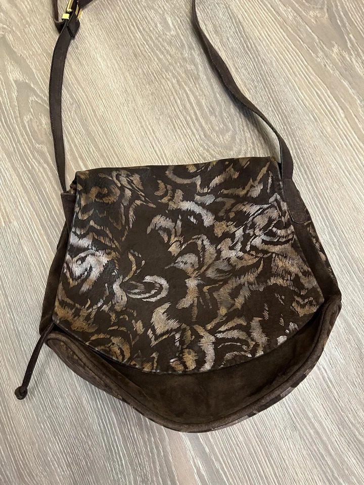 BOLSO MARRÓN CESARE PICCINI FLORAL CUERO TERCIOPELO RARO AÑOS 90 Foto 2 de 4
