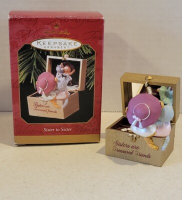 Hallmark Keepsake Ornament Sister to Sister Cats Dress Up Mirror Box 1997