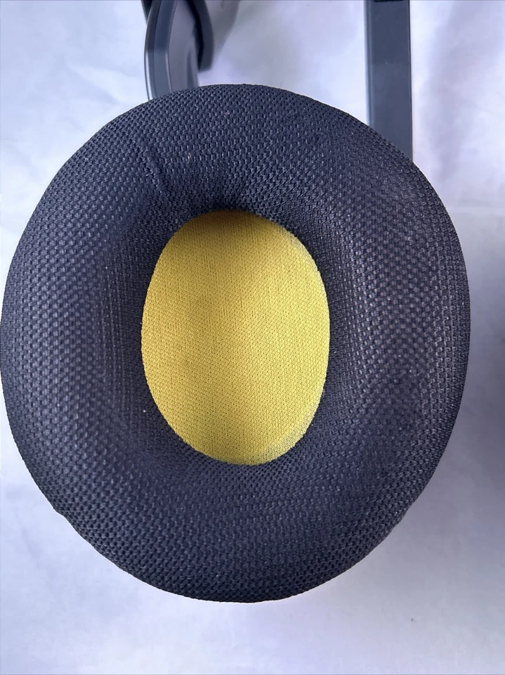 Corsair Gaming H2100 Wireless Dolby 7.1 Gaming Headset Black/Yellow - Image 3 of 4