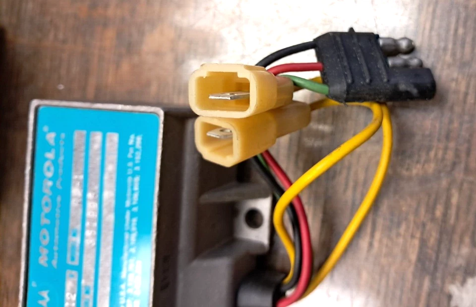 1966-68 AMC AMX Rambler Motorola Voltage Regulator R2-1 3208345 NOS - Изображение 4 из 4