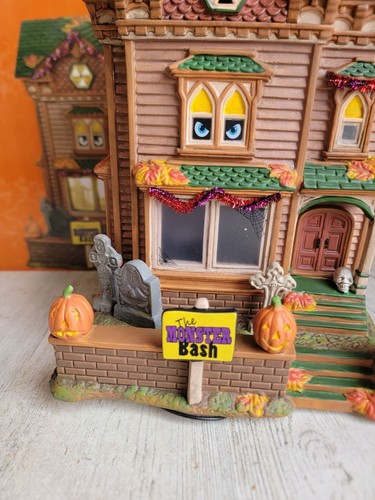 DEPT 56 6000659 Monster Mash Party Haus Halloween Trick or Treat Lane Village - Bild 2 von 13