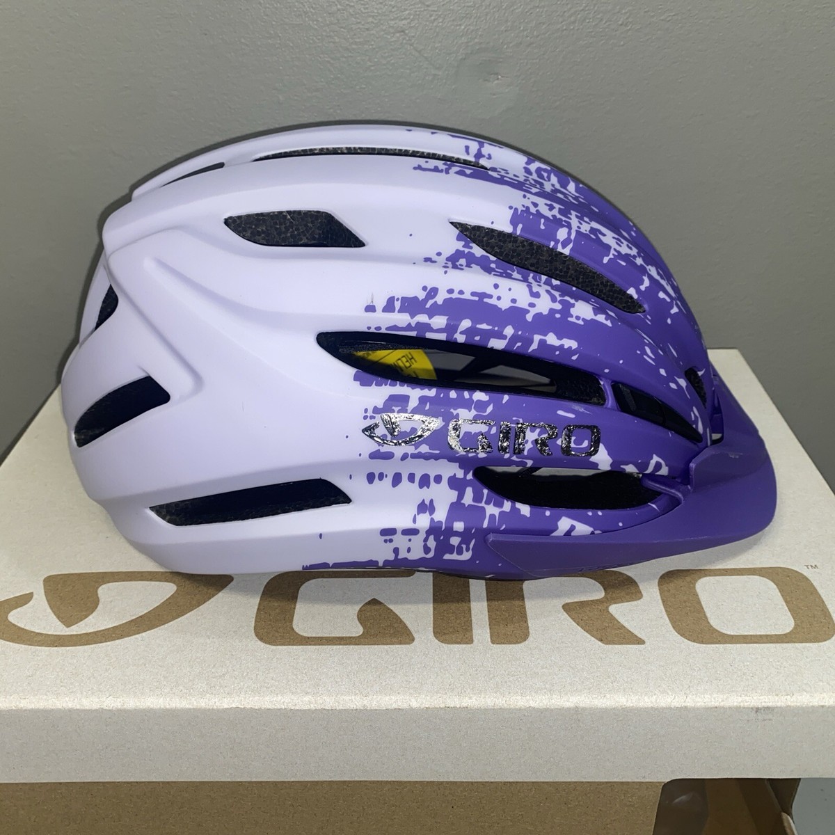 Giro Fietshelm Giro Register II Y 2025 kopen | Gratis levering v.a. €45 Giro Fietshelm Giro Register II Y 2025 kopen | Gratis levering v.a. €45
