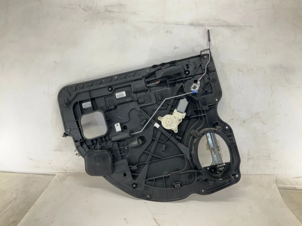 Regulador de ventana de puerta trasera izquierda 10-24 Ram 2500 doble cabina con portador Foto 2 de 4