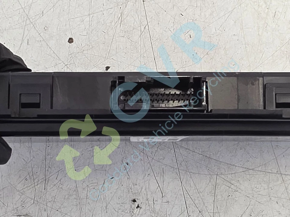 BMW 3 Series E92 Footwell Light Module 9241005 - Image 3 of 4