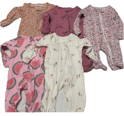 Carters Baby Girl Newborn Sleepers Lot Of 5