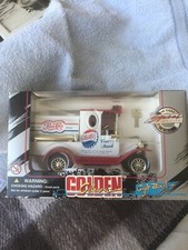 GOLDEN CLASSIC PEPSI COLA TRUCK GIFT COIN BANK W KEY DIE CAST METAL